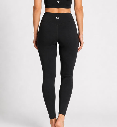 MONO Essential Leggings Black