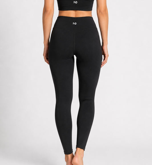 MONO Essential Leggings Black